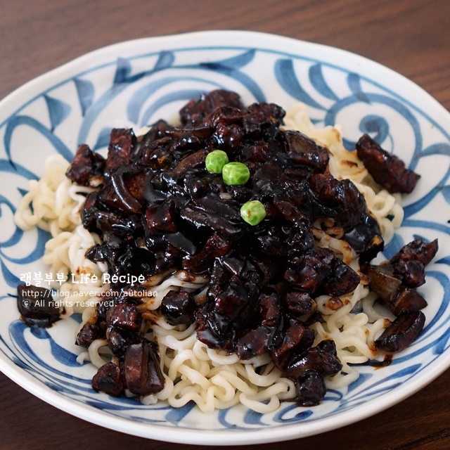  오~ 진심 인정! 아는형님 이연복 짜장면 레시피, 짜장 라면 맛있게 끓이는법으로 마음속에 저장!