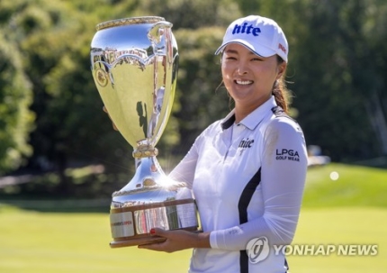 AI같은 무결점 플레이…고진영, 106홀 연속 노보기 행진 AI같은 무결점 플레이…고진영, 106홀 연속 노보기 행진