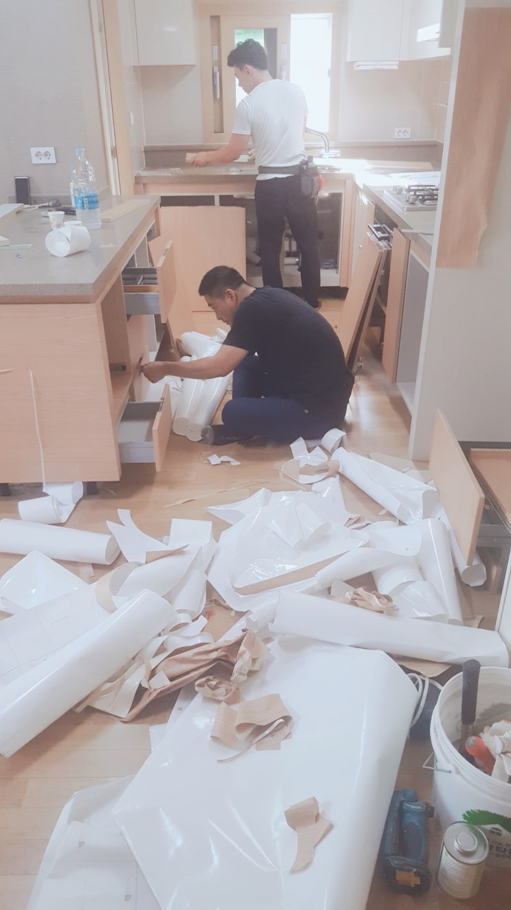  울산 동구 크로바맨션 중문시공, 중구 약사동 아이파크 씽크대시공