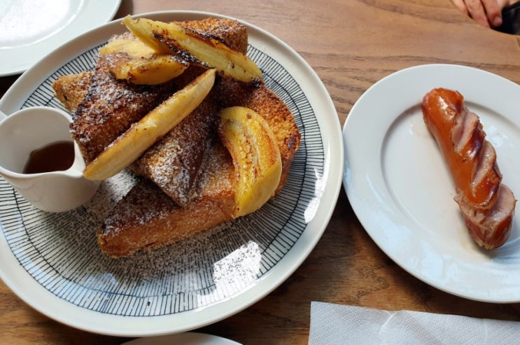  강남역 최애 브런치카페, 더플라잉팬레드