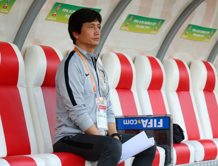 [U-18] 정정용 감독과의 재계약을 환영하며