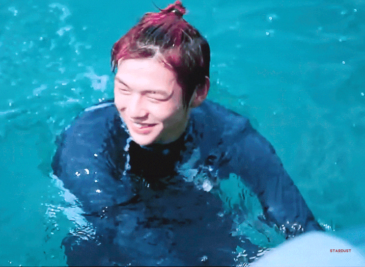  강다니엘, 워터파크에서 가장 눈에 띌 것 같은 아이돌 압도적 1위  