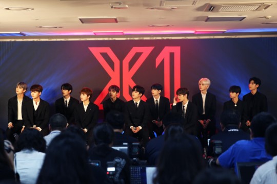 "기다려준 팬들 위해"..엑스원, '프듀X' 논란 딛고 비상할까 