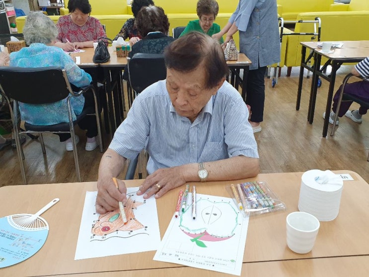  인천주간보호센터 소래 어르신 주간보호센터 돌봄프로그램