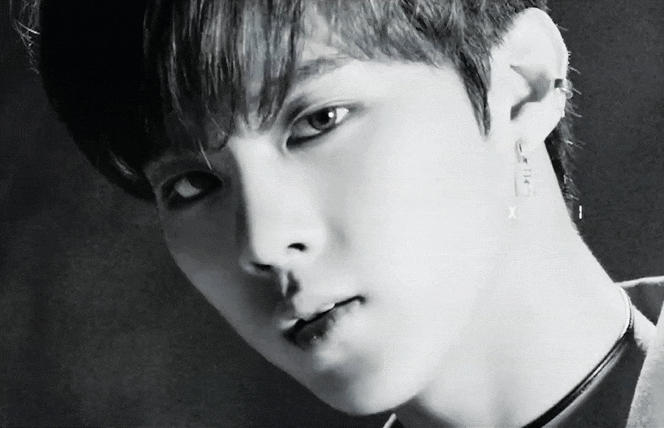  김우석 엑스원 데뷔 축하해