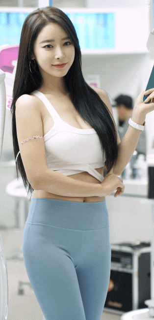  레이싱모델 소이 섹시 비키니 레깅스 몸매 움짤