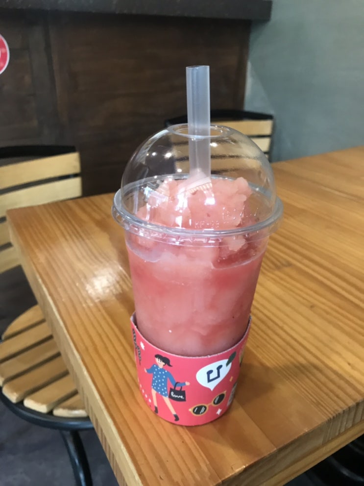  널리알리고 싶다..!!! 서대신 웨슬리 가성비좋고 맛은더 좋은 카페
