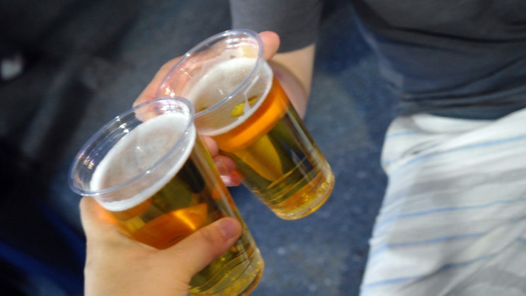  대전 전통시장 도마큰시장 쏘맥축제 쏘시지와 맥주에 신나는 축제