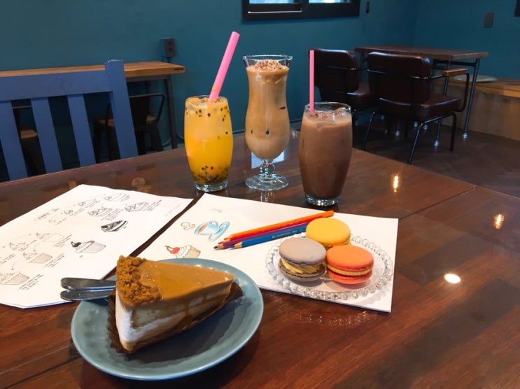  [반송동 카페 69] 동부산대학교 카페 추천/ 해운대 디저트/ 커피가 정말 맛있는 로스터리 카페하면 ,어랏커피스탠드(A LOT CAFFEE STAND)