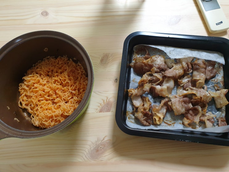 에어프라이어 대패삼겹살 요리하기 (온도, 시간, 냉동삼겹살) 에어프라이어 대패삼겹살 요리하기 (온도, 시간, 냉동삼겹살)