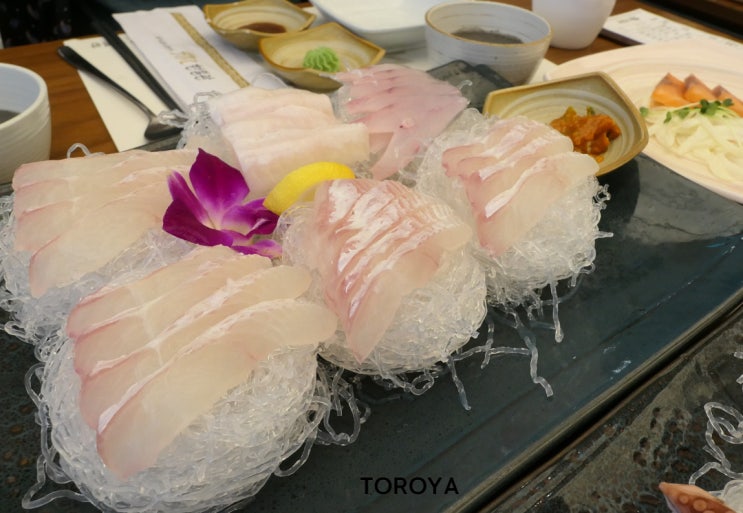  [여수 맛집] 한일관 :: 만족스러운 한정식 :)