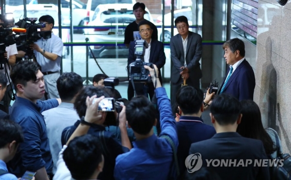  KBS수신료 올리자는 한상혁 방통위원장 후보자...김제동에게 출연료 더 주려고?