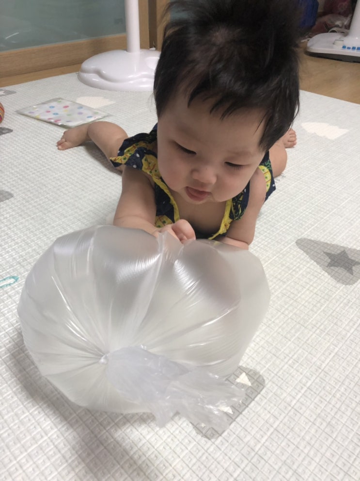  생후4개월 (D+127일~ D+135일)배시시스튜디오 100일촬영,엄마생일,첫 이유식
