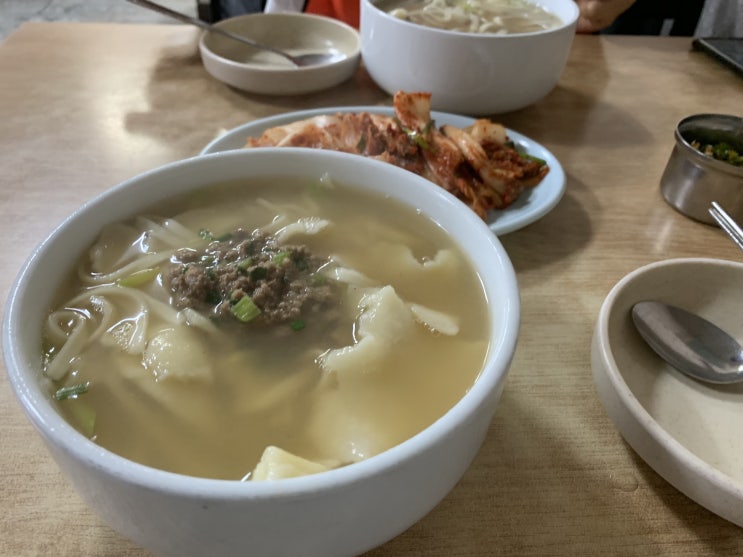  오키도키yo 내가 좋아하는 칼꾹수~ 냠냠 쩝쩝