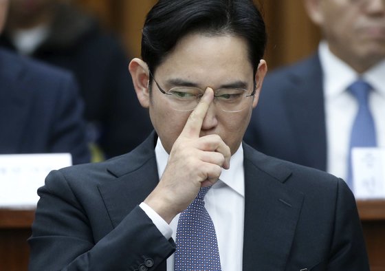  대법 "정유라 말 3필 뇌물"…이재용 집유 판결 깨졌다