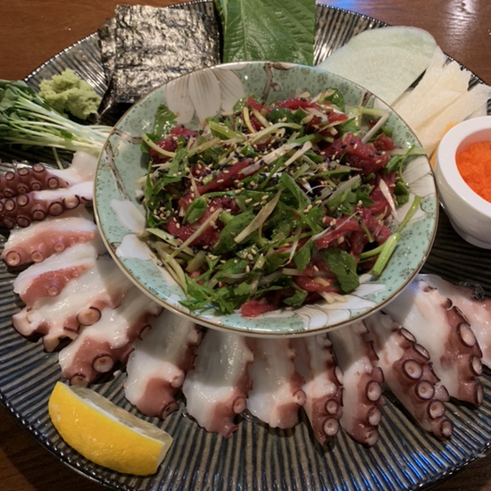  여의도 회식 "육회관포차"에서!! 육회 존맛 술집
