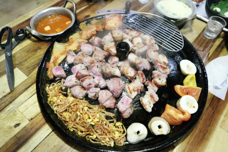  [잠실새내 맛집] 화덕에 구워먹는 이색 삼겹살 맛집 '화덕고깃간'에서 삼겹살은 필수!