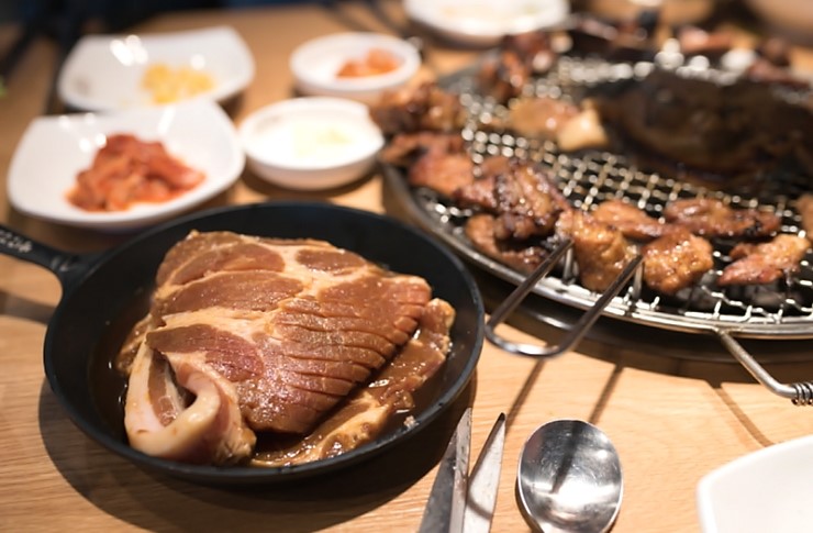  인천 삼산동 무한리필 명륜진사갈비 냉장숙성 고급갈비를 이 가격에?!
