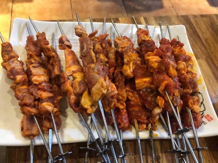  [서울대입구역 양꼬치 맛집] '앙까 양꼬치' : 양꼬치 덕후가 마라양꼬치는 처음인데!? (Feat.가수 백청강 부모님)