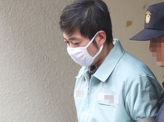  檢, "조재범 전 코치, 심석희 8살 때부터 폭행"
