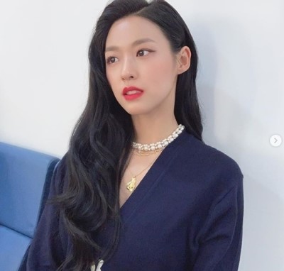  설현,섹시미 발산 