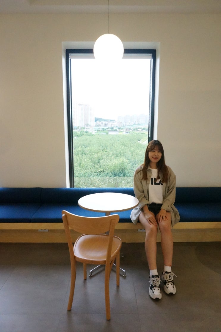  평택 클라시커 커피 , 넓은 내부 좋았던 분위기의 카페~