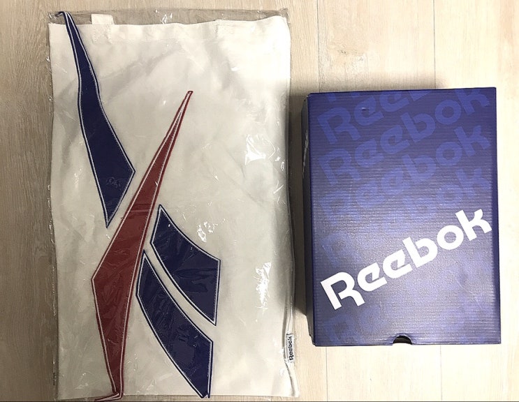  Reebok 인터벌 96