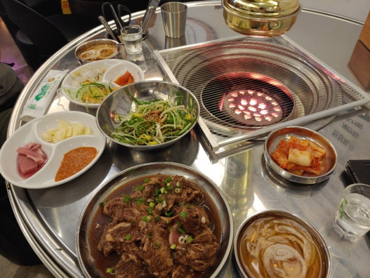 경희대 갈비/회기동 고기집. 용두동갈비 경희대점 두번째방문 경희대 갈비/회기동 고기집. 용두동갈비 경희대점 두번째방문