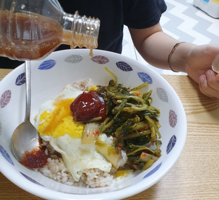 우리꺼 즐거운 아침 열무비빔밥(보리밥) 간단 만두국 우리꺼 즐거운 아침 열무비빔밥(보리밥) 간단 만두국