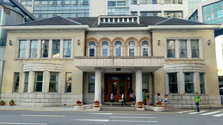  답사, 돈화문코스(경교장~돈화문터~경희궁~서울역사박물관~홍난파가옥~단군성전~황학정~경복궁역)