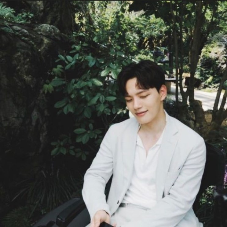   나이, 키, 학력, 아역시절  아역 정변한 배우 여진구 남친짤~!!