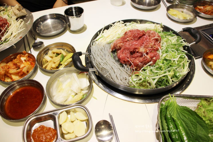  춘천 닭갈비 말고 우리동네소한마리 불고기!