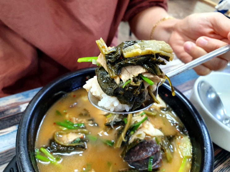 경주시청 맛집 시래기가 들어간 순대국밥 돼지뚝배기가 일품인 경주 동천동 맛집