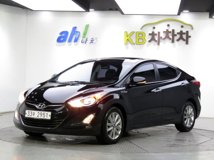  현대 더 뉴 아반떼 1.6 VGT 모던 / 2015년식 / 69,725km / 오토 / 디젤 / 489920789