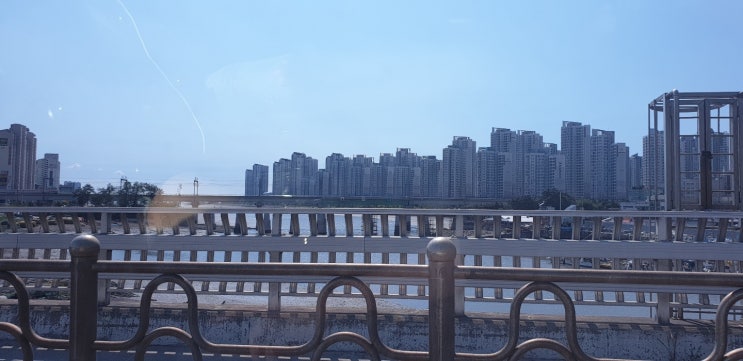  송도에서 맥주 배터지게 먹고왔어요!