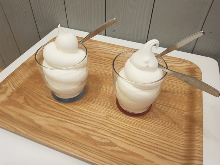  인천공항 제2여객터미널 아이스크림 맛집, 희망나눔 hyFresh 카페 야쿠르트 유산균 소프트 아이스크림