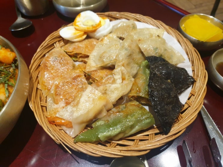 성수동 분식집 / 성수 맛집 - 만두가 역대급 최고인 창화당 성수점 솔직후기, 메뉴추천 