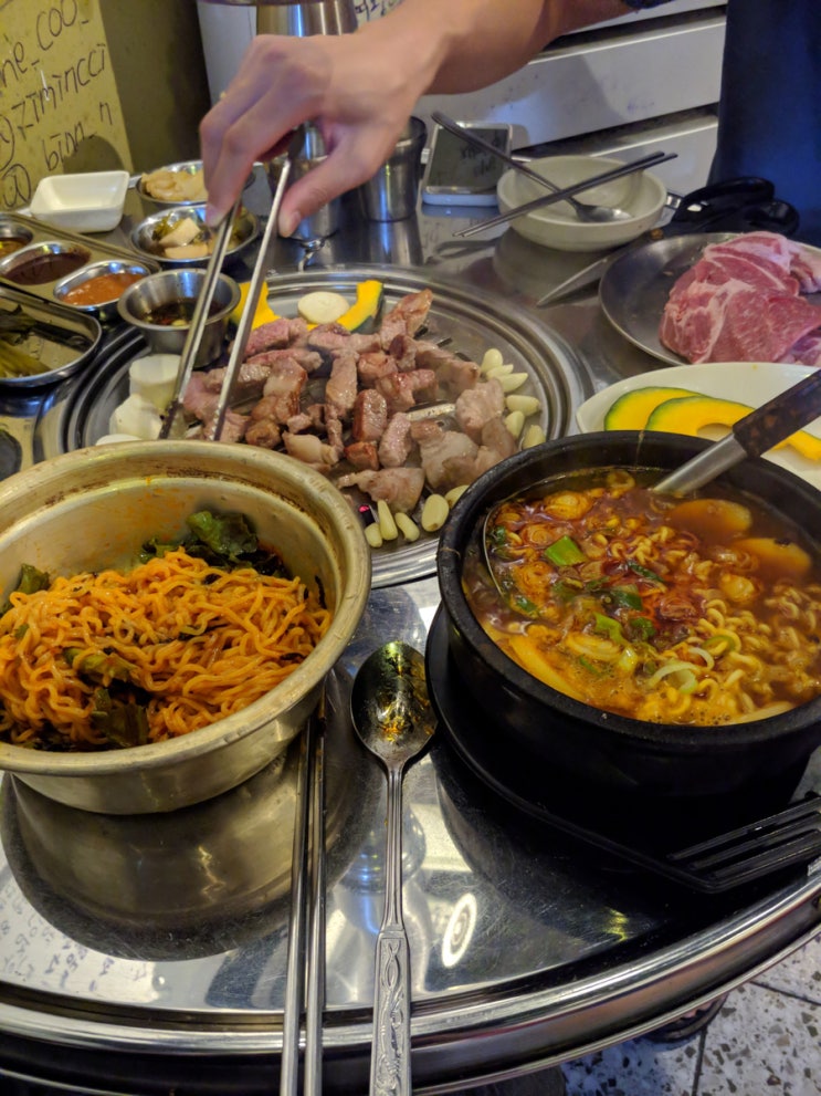  부산 여행. 서면 핫플 사성부속구이 가성비 고깃집