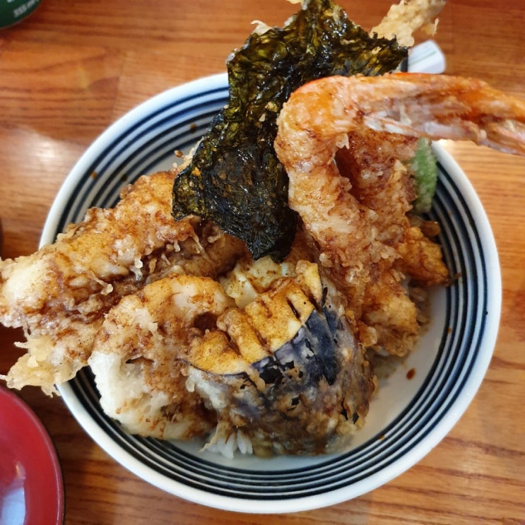  망원동 + 홍대 맛집 탐방 이치젠 장어덮밥 아르데슈아 마카롱 멀티플랫서울