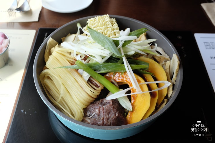  광화문디타워 맛집 종로 떡볶이 빌라 드 스파이시 D타워점