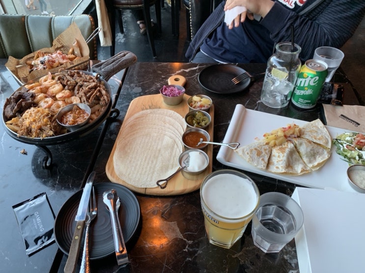  [건대역소개팅장소추천/건대역타코맛집]감성타코에서 분위기 있는 식사 한끼!