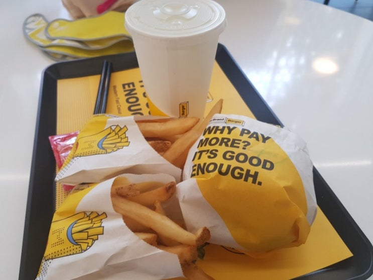 노브랜드 버거 홍대점 버거맛 솔직후기
