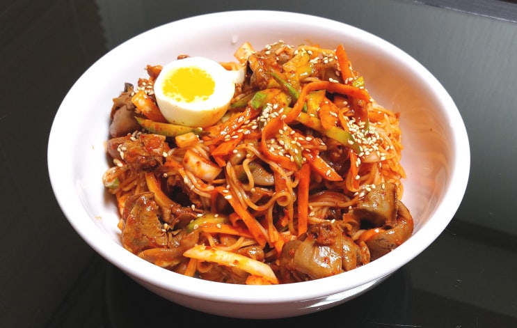  골뱅이 비빔국수 만드는 법! 맛있게 먹을 수 있는 간단레시피