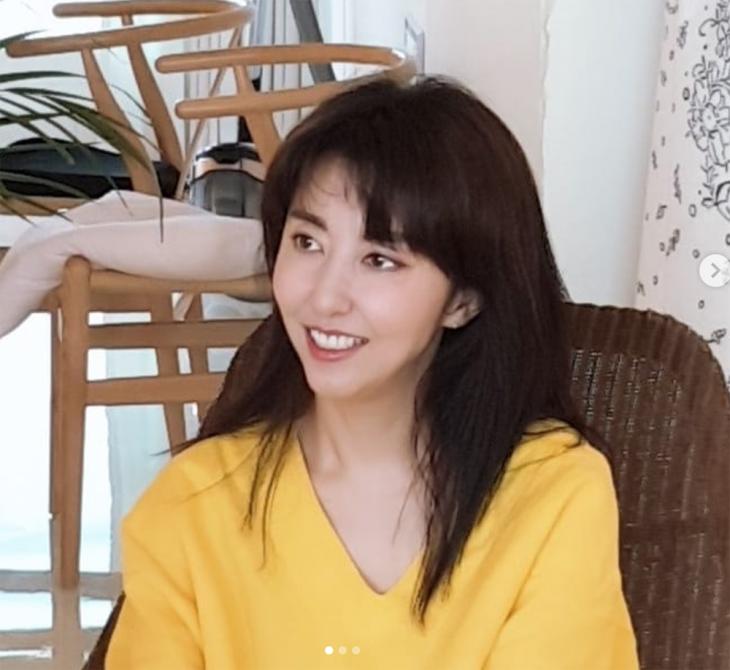김완선, 50대 나이가 믿기지 않는 청순美 넘치는 비주얼…’방부제 미모’ 김완선, 50대 나이가 믿기지 않는 청순美 넘치는 비주얼…’방부제 미모’