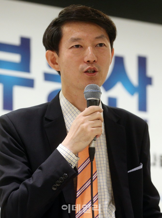  [마감] <한국의 부동산 부자들> 이동현 작가스테이지(부제 : 세상에 투자한 이들이 부를 얻는다)(9월 26일 목요일)
