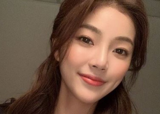  [ 범계미용실 ] 추석연휴에도 한채영+아이린 합친 미모로 한층 업 시켜주는 염색을 할수있는 매장  [ 리안헤어 범계2호점 ]