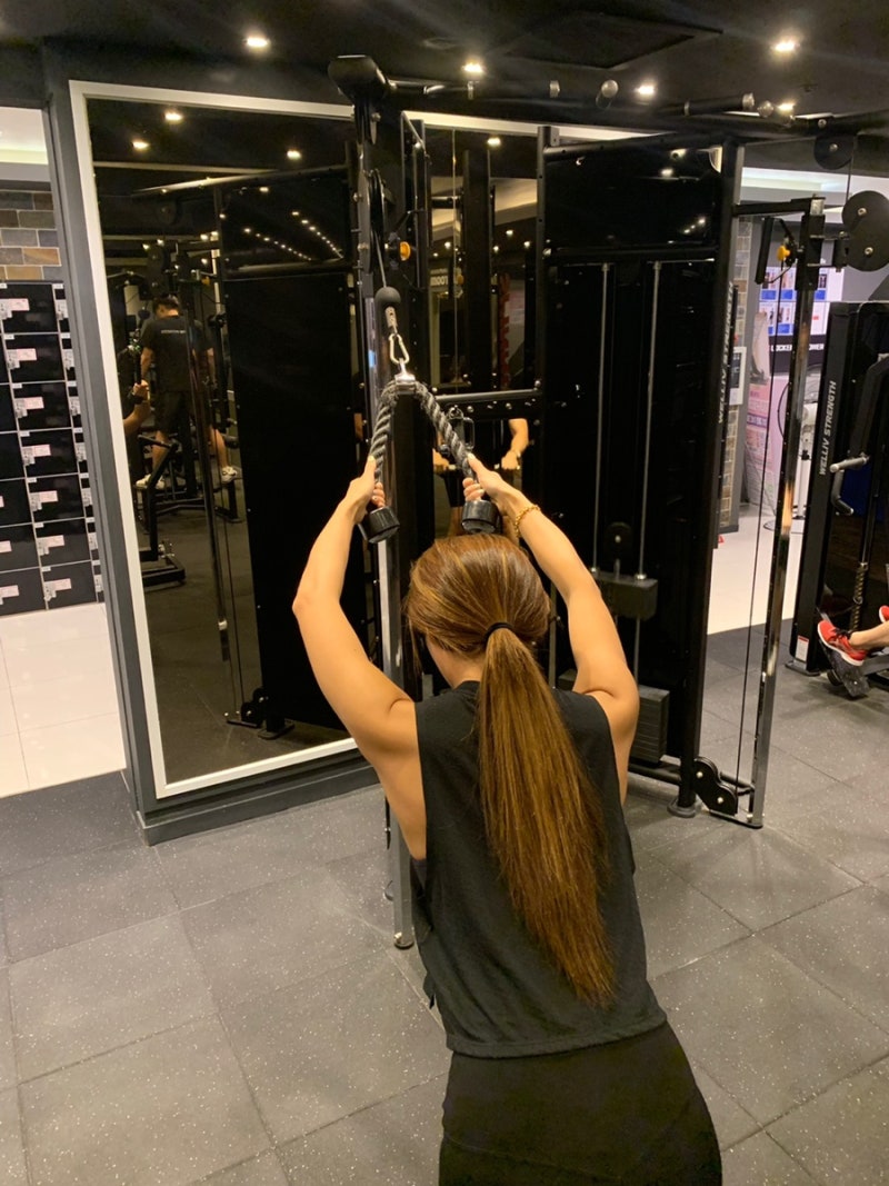 부천 중동 PT] 여자 어깨운동 - 후면 삼각근 집중공략법 : 네이버 블로그