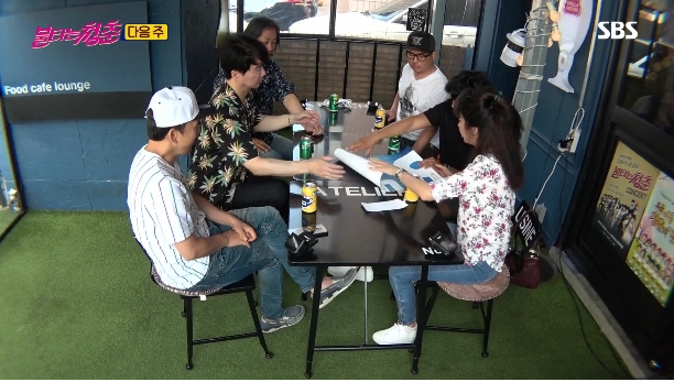 불타는 청춘 내시경밴드 신곡 하와이 댄스 음원 김광규 김완선 김부용 가게 매니저 최대리 색소폰 이름 유래 보드카 안산 여르미오 페스티벌 촬영지 어디 촬영 장소 불타는청춘 9월3일 불타는 청춘 내시경밴드 신곡 하와이 댄스 음원 김광규 김완선 김부용 가게 매니저 최대리 색소폰 이름 유래 보드카 안산 여르미오 페스티벌 촬영지 어디 촬영 장소 불타는청춘 9월3일