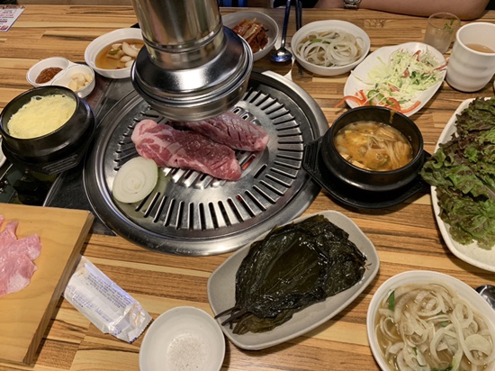  합정 고기집 추천 "마포 우가돈" 한돈세트 가성비 갑!!