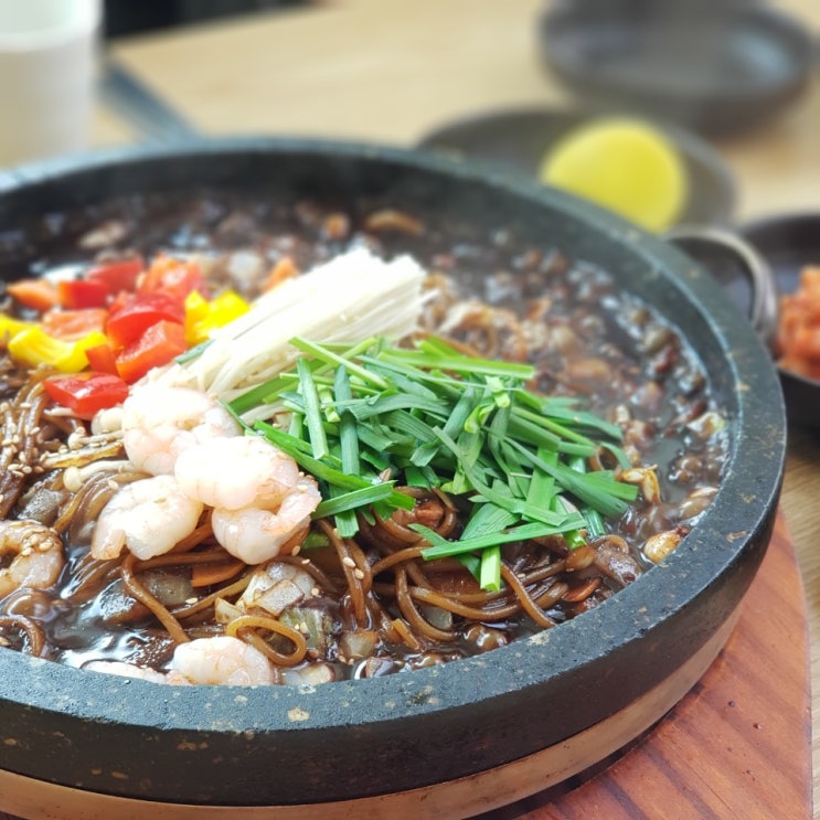  천안 신방동 통정지구 맛집 맛있는 짬뽕작전 돌짜장 (19.07.27)